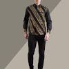 Model baju batik kombinasi menggunakan kain polos, sifon, bolero, embos, dan brokat. 3