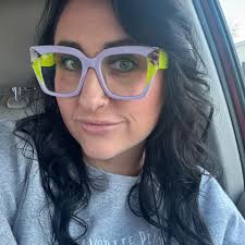 👣 Looking for a better Arch to Ankle support? Walk-Hero designed to  support plantar fasciitis, pronation, and other foot discomforts. Provides  strength and balance while walking and playing sports 🏋️⛹️‍♂️⚽ Check out