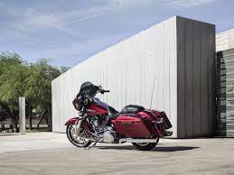 2017 Harley Davidson Street Glide Buyer S Guide Specs Price