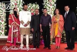 He was born to mehmood khan pathan and samimbanu pathan. Yusuf Pathan Wedding And Reception Pictures