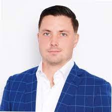 Bradley Epstein's Instagram, Twitter & Facebook