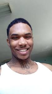 Singles are Free from this bruhaha because Ei then as for me 😂 I will  finish it Christmas 😂😂😂