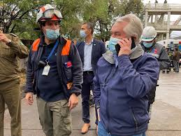 El ministro de salud, enrique paris, ofreció un punto de prensa desde el hospital san borja arriarán, en la comuna de santiago; Lrsn G5uwxtxcm