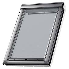 Das hochwertige gewebe stoppt die einstrahlende sonnenenergie. Velux Dachfenster Markise Mhl Mk00 5060 Bei Bauhaus Kaufen