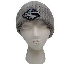 Patagonia Brodeo Fitz Roy Crest Patch Drifter Gray Grey Recycled Wool  Beanie Hat