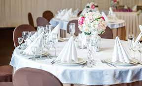 Serviette falten als rose 5. Servietten Falten Fur Die Hochzeit Top 10 Ideen Tipps Beispiele