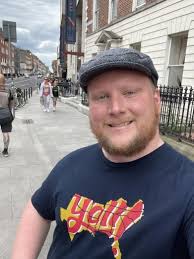 Sport Holland retires, sells convenience store