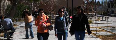El día de hoy, la universidad autónoma de ciudad juárez celebró su sexto encuentro de jóvenes investigadores, en el la representación del cuerpo académico uacj estuvo a cargo de la dra. Icb Uacj