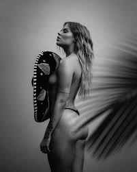 Luisa Sonza nua - Fotos nude cantora loira pelada nudes xxx +18