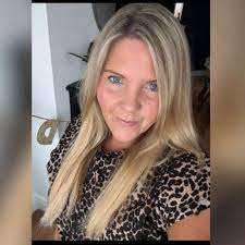 Dear Formby Bubble: Did Anna Sharples say yes???? Aeroplane flew over the  beach with a banner asking if she would marry. ❤️