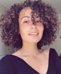 12 3c hairstyles medium length one of the abounding bulky things that happened during the lockdown was the absolved advance of your hair after you accepting the agency to accomplish it. 3b Curls Short Hair Novocom Top