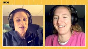 Sam Mewis and Lynn Williams rate NWSL games using emojis
