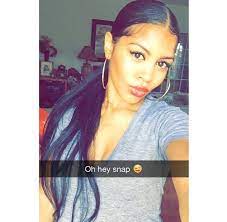 Finden und vergleichen sie ponytail hair online. Middle Part Sleek Ponytail Sleek Ponytail Long Ponytail Hairstyles Business Hairstyles