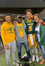 He reminds me a lot of deshaun watson with his style of play. Trey Lance On Twitter Happy Birthday To The Best Momma In The World Love You