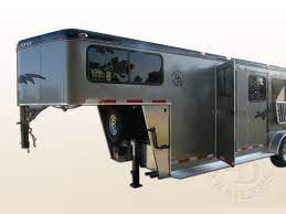 The gooseneck trailer hitch requires an open bed truck to attach it this requires larger trucks with higher towing capacities, such as long bed 3/4 or 1 ton pickup trucks. Trail Blazer 2 Horse Trailer With Living Quarters For Sale