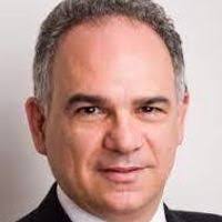 سایمون ووتون نویسنده کتاب تفکر راهبردی