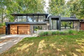 Modern Renovation Modern Home In Burlington Ontario Canada Mid Century Modern House Exterior Modern Renovation Home Exterior Makeover