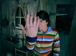 Tonight, i throw myself into and out of the red out of her head, she sang. Image Gallery For Foo Fighters Everlong Music Video Filmaffinity