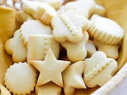 On a toujours besoin d'un petit coup de main. Bredele Au Beurre Butter Bredele Alsacien Au Thermomix Recette Bredele Alsacien Cookies Sans Beurre Bredele Alsacien