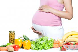 Sayur bayam mengandung zat besi yang sangat bermanfaat untuk mencegah ibu anemia. Sepuluh Nutrisi Wajib Dalam Makanan Ibu Hamil