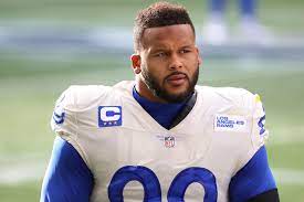 Aaron donald is a professional football player who is playing in the national football league(nfl) for the los angeles rams as a defensive tackle. Tk7 G86w52efm