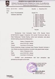 Contoh surat undangan di artikel ini meliputi surat undangan rapat, surat undangan resmi, surat undangan dinas hingga undangan ulang tahun. Contoh Surat Ralat Contoh Surat
