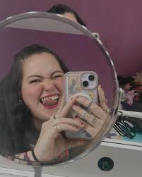 Time flies when you're having fun. ❤️ 365 días de ser la más feliz a tu  lado ❤️❤️