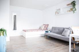 Die möblierten zimmer befinden sich in einem älteren haus, welches auf dem neusten stand ist. 1 Zimmer Wohnungen Oder 1 Raum Wohnung In Hennigsdorf Mieten