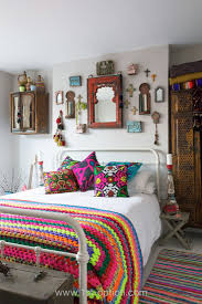 Un Savant Melange De Styles Envie 2 Deco Deco Fait Maison Chambre Eclectique Chambre Vintage Chambre Design