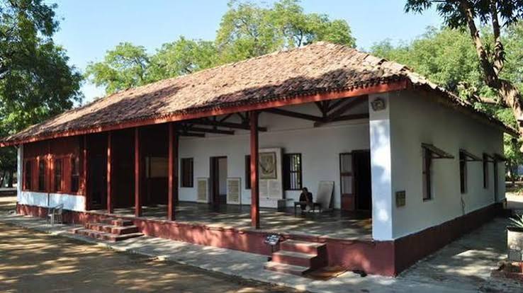 Sabarmati ashram - a haven of tranquility - The Hindu