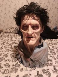 Life size 1:1 scale ash bust