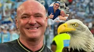 La última súplica del cetrero fascista de la Lazio despedido por mostrar la  prótesis de su pene