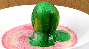 12 еinfache experimente für kinder zum nachmachen. Vulkan Zitrone Einfaches Experiment Mit Natron Lebensmittelfarbe Youtube