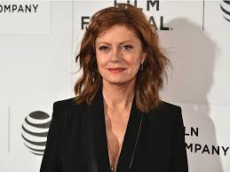 Enjoy the best susan sarandon quotes and picture quotes! Susan Sarandon Explains Why She S Not Voting For Hillary Clinton