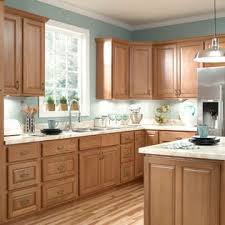 See Top Kitchen Paint Colors You Can Copy For Your Own Kitchen From Brands Like Valspar Sherwin Williams M Kitchen Colour Schemes Oak Kitchen Kitchen Remodel