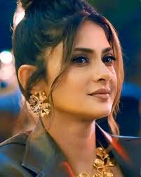 Just want to remind @everyone that kd is not affiliated with this group. We  are a fan page only. kd or her management maybe aware of the group.  However, please do not