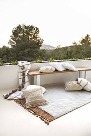 Shoppt Unsere Brandneue Westwing Collection Modern Natural Jetzt Exklusiv Bei Westwingnow Angesagte Moderne Gartenmobel Terassenentwurf Terrassen Teppiche