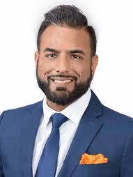 Dania Perez's Instagram, Twitter & Facebook