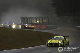 Zweite, dritte und vierte startreihe: 24h Nurburgring 2020 Mercedes Dominiert Die Anfangsphase
