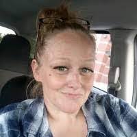 Katrina Poole's Instagram, Twitter & Facebook