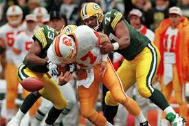 Hostel buccaneers lodge & backpackers. Packers Largely Handled The Buccaneers In A Forgotten Nfc Central Rivalry Acme Packing Company