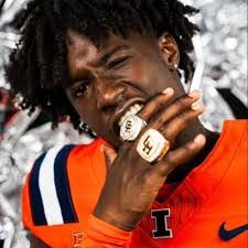 Maya Green's Instagram, Twitter & Facebook