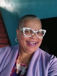 Ty to everyone for the Birthday 🎂 love yall showed me yesterday my heart  is so full I had a party with my Linedance Family today at the Senior  Center they all