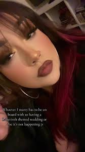 This has been planned in my head since I was like 5 sorry 😬 #labyrinth  #davidbowie #dreamwedding #labyrinthwedding #astheworldfallsdown  #jarethlabyrinth #thegoblinking #dearfuturehusband