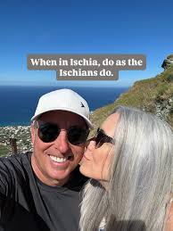 THANK YOU!!!!!! Popping in to say how much I appreciate you all and to  thank you for joining me in ringing in another birthday, another year and a  new decade! ❤️🙌 #happybirthday #