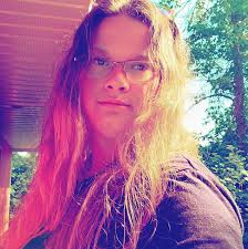 when to start drying up does before they have their babies?