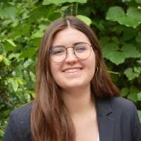 11800+ perfiles de «Akins»