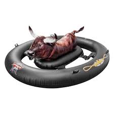Intex Aufblasbarer Bulle Fur Bullenreiten Mitten Im Pool Realistischer Druck Gut Zu Transportieren Und Inklusive Rep In 2020 Schwimmbad Spielzeug Pool Bullenreiten