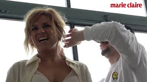 Ezért ritka, hogy ennyire megnyílik a magánéletével kapcsolatban, mint most. Bata Eva A Marie Claire Ben Werkvideo Marie Claire Hungary Youtube