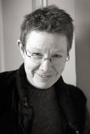 Lauri Chambers's Instagram, Twitter & Facebook